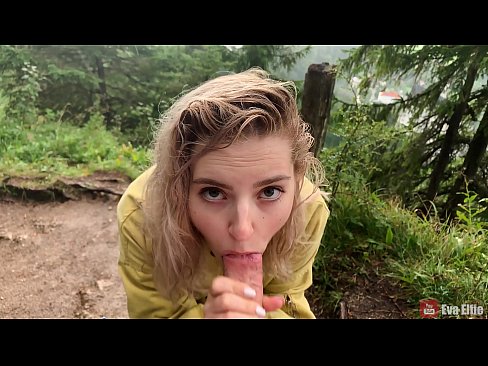 ❤️ Jente svelger cum etter en offentlig blowjob - Eva Elfi ☑ Hard porno på porno no.pi-porno.ru ❌